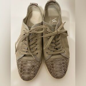 AGL Attilio Giusti Leombruni suede Snakeskin Toe size 37.5